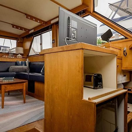 2Br Spacious & Comfy 43' Yacht - Heat & Ac - On The Freedom Trail - Best Nights Sleep ボストン エクステリア 写真