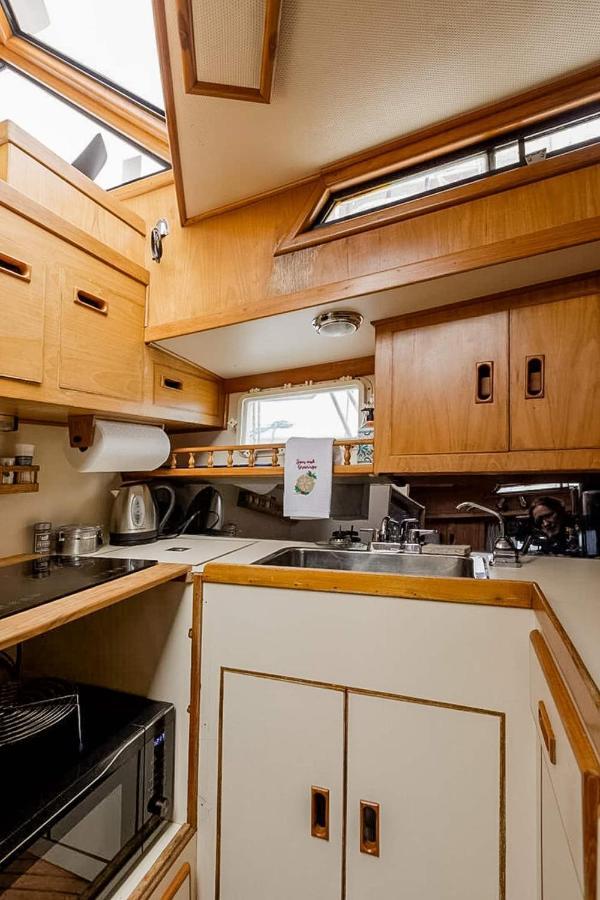 2Br Spacious & Comfy 43' Yacht - Heat & Ac - On The Freedom Trail - Best Nights Sleep ボストン エクステリア 写真