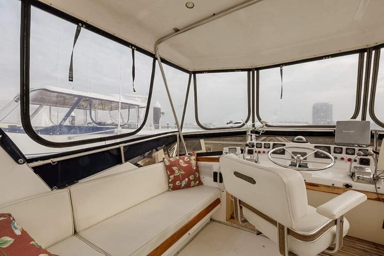 2Br Spacious & Comfy 43' Yacht - Heat & Ac - On The Freedom Trail - Best Nights Sleep ボストン エクステリア 写真